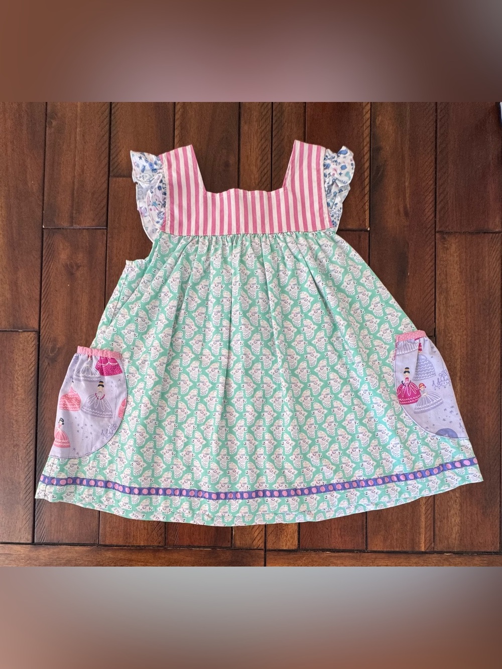 Matilda Jane Platinum Icing On The Cake Shabby Top size 6